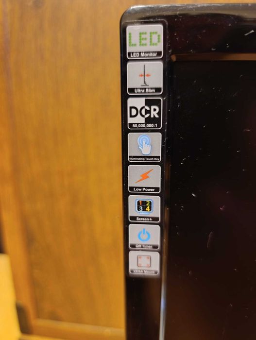 Monitor AOC e943Fws