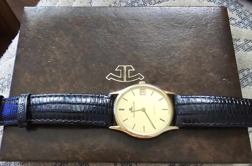 Jaeger-LeCoultre, JLC, Jaeger LeCoultre w 18K złocie z pudełkiem