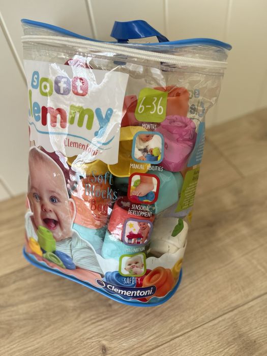 Soft Clemmy clementoni peças macias tipo lego para bebés
