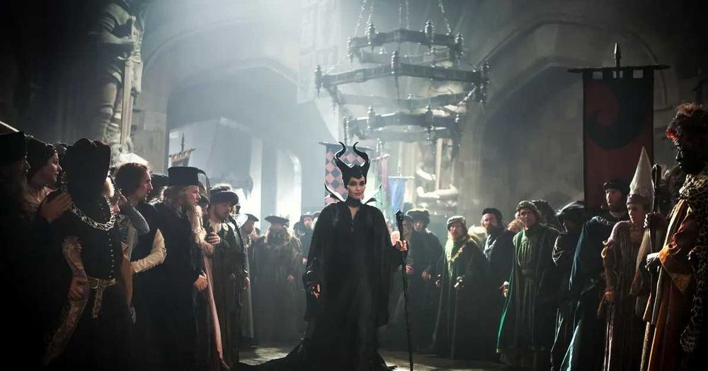 MALÉFICA (Angelina Jolie) Filme Disney - A História nunca contada