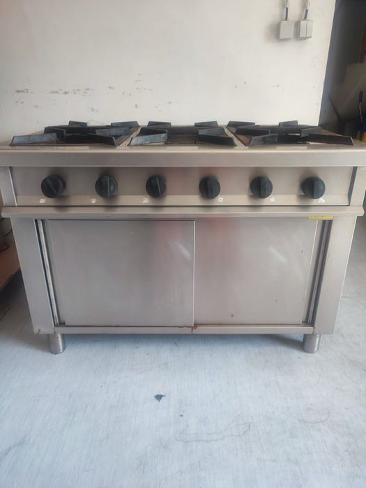 Fogão de 6 queimadores