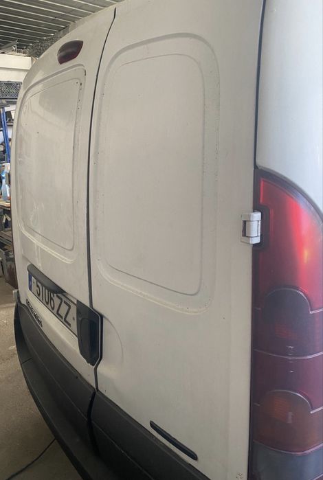 Carrinha Nissan Kubistar com insp