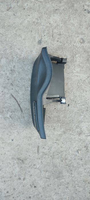 Продам пепельницу на renault laguna 2