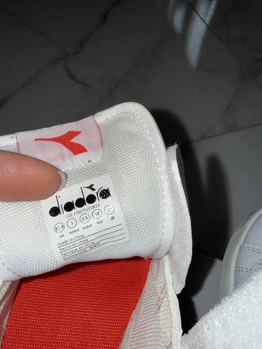 Кросівки дитячі diadora 32р підійде і на 33 устілка 20,5см