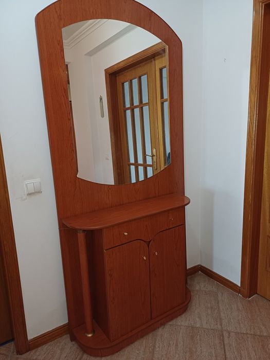 Móvel de entrada/Crendência