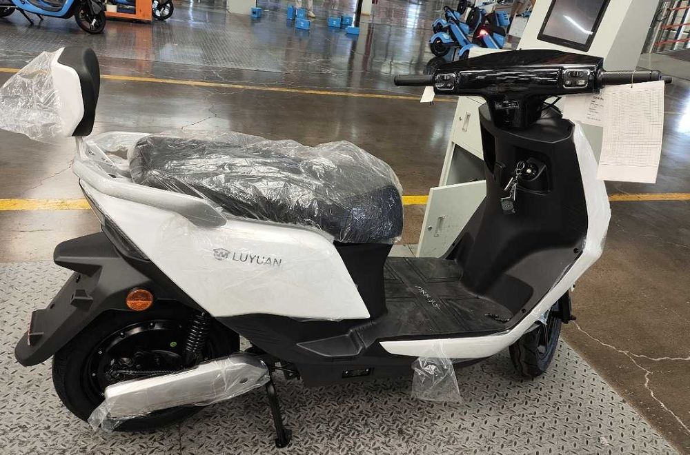 Luyuan MKK Pro Max | Scooter Eléctrica | 80 Km/h  | 120-150 km.