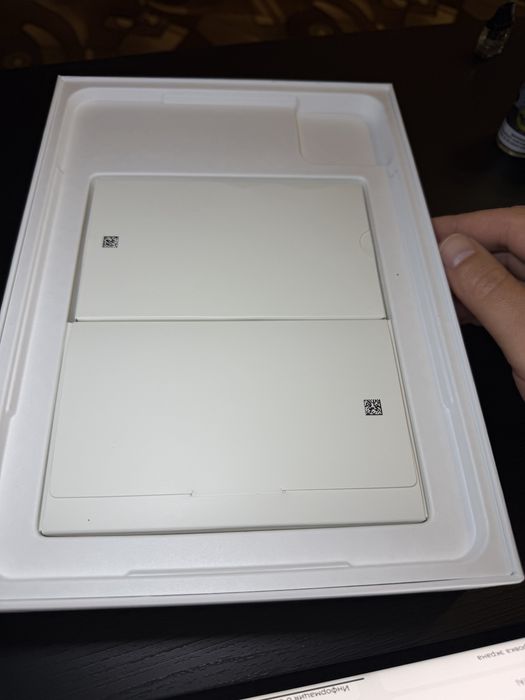 Xiaomi 7 pro 16/528 mate з оригінальнім чохлом.