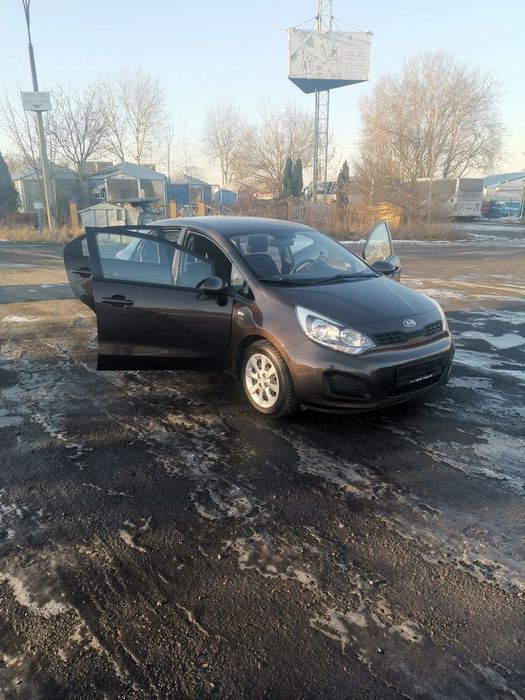 Kia Rio Klimatyzacja,Serwis,Ważny TUV,Piękny kolor metalik,Atrakcyjny