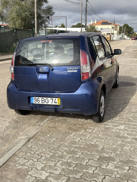 Daihatsu Sirion 1.0 - toyota yaris - c1