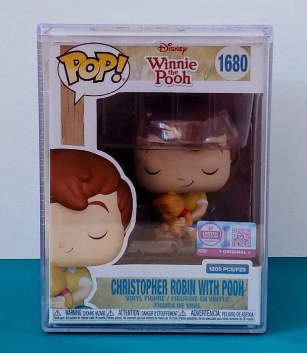 Funko Pop! Christopher Robin with Pooh 1680 (1200 PCS)
