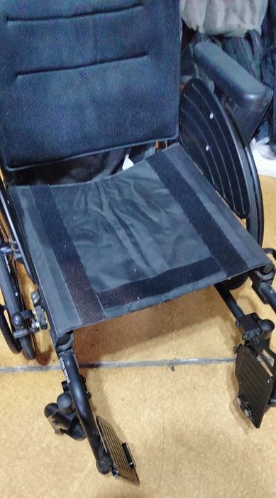 Wózek inwalidzki standardowy ICON 30 FAF REHASENSE