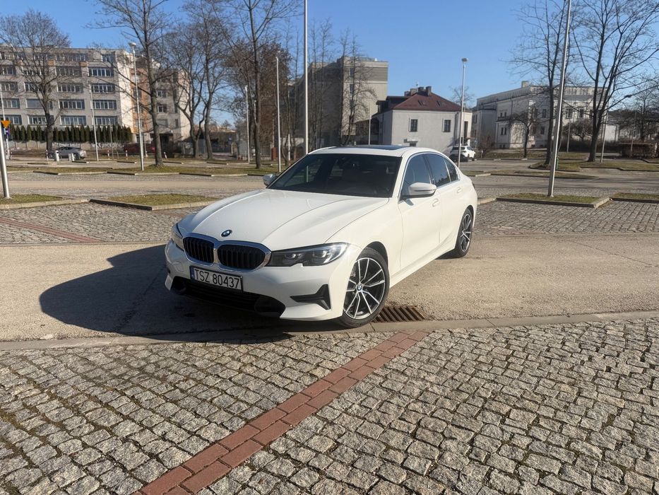 BMW Seria 3 BMW 330i, bezwypadkowe, 258 km, 2020 r. 103 kkm