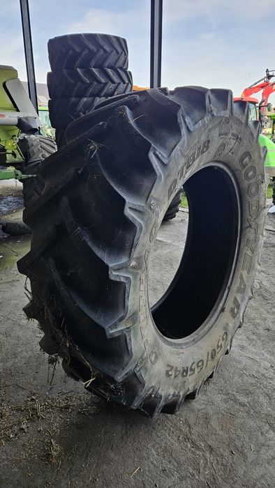 Opona 650 65 R 42 Mitas Vredestein Michelin