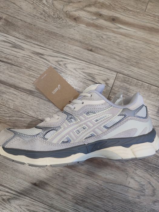 Asics Gel NYC Bege