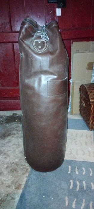 Saco de Boxe de pendurar em Pele Castanha