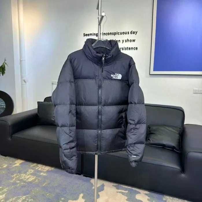 The North Face Damskie 1996 Retro 700 Black Jacket R.S