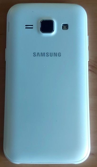 Samsung galaxy J 1