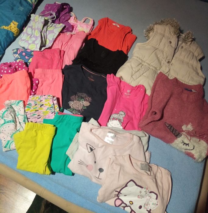 Zestaw paka dla dziewczynki 98-104