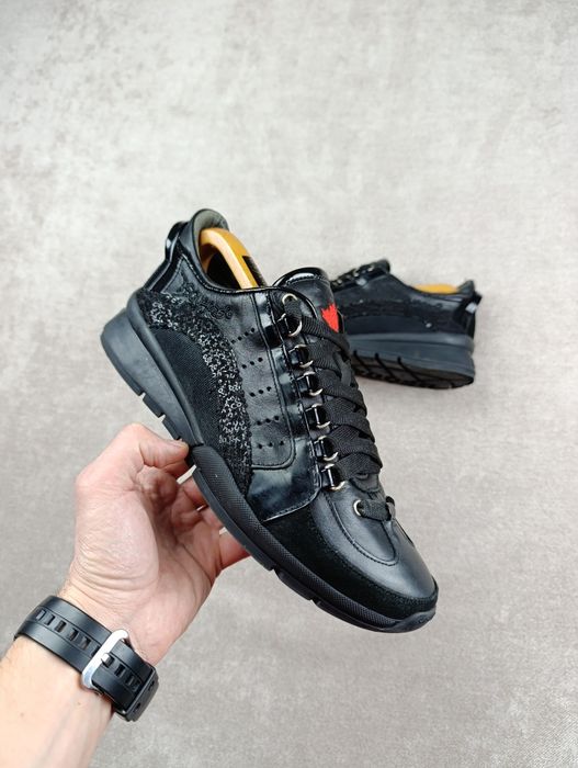 Женские кожаные кроссовки dsquared2