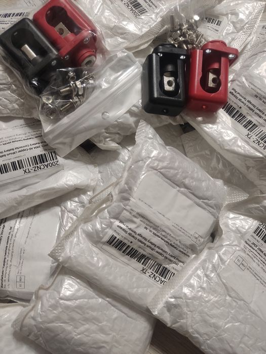 Клемма проходная 200А liFePO4 200А