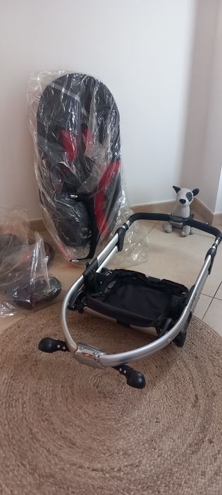 Carrinho de bebé Pierre Cardin