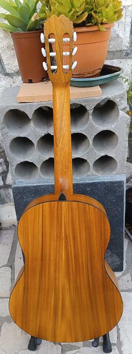 Guitarra NOVA na caixa - clássica espanhola - Admira Toba