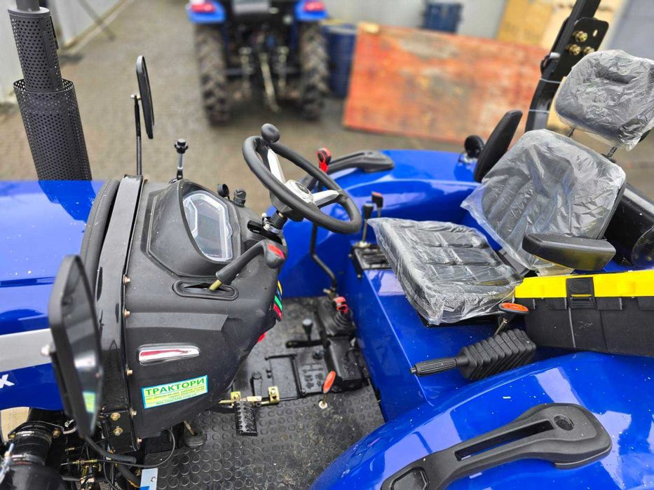 Повнопривідний мінітрактор TERRA FORCE 3254НХ реверс эвронавіска серга