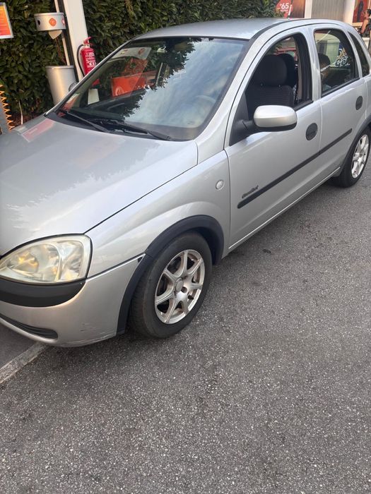 Carro Opel corsa  1.2