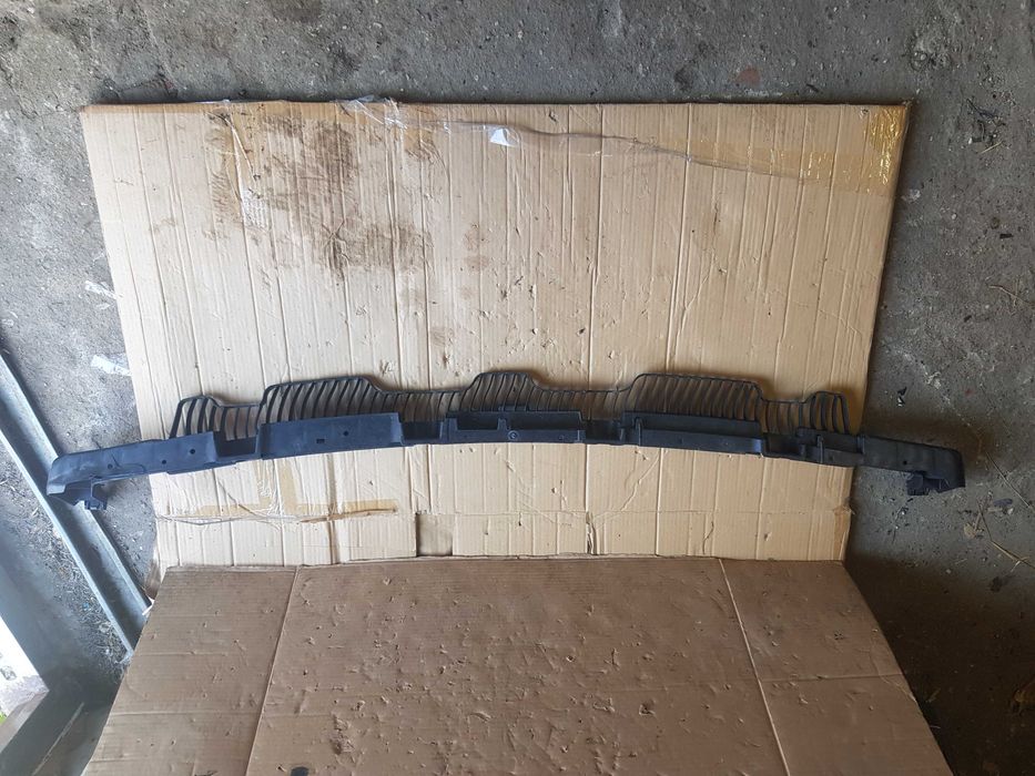 listwa mocująca zderzak tył VW Golf 7 VII