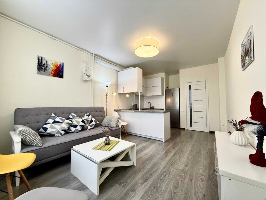 Готова квартира 55.7 м², повне укомплектування - заїжджай і живи!