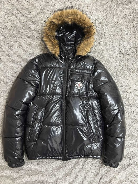 Moncler Black Shiny Down Jacket with Fur Hood