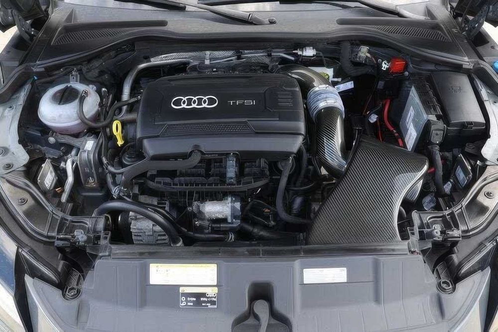Audi TT quattro      2018
