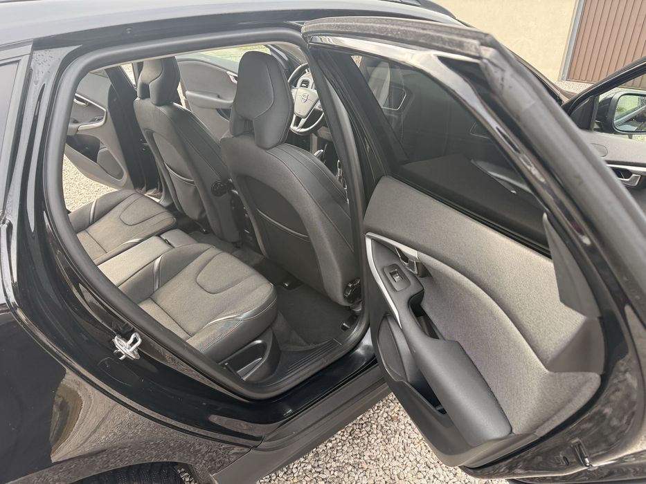 Volvo V40 cross country