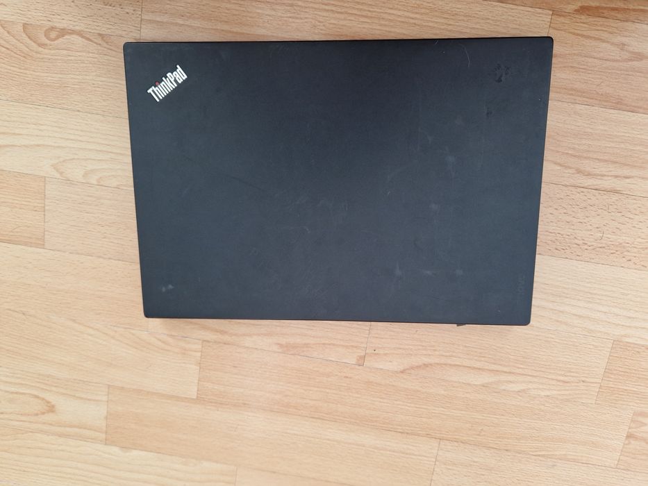 Вмикається i7 7th gen Запчастини до ноутбука Lenovo t470s i7 7th gen Дивіться всі фото материнка