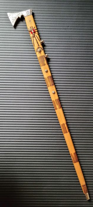 Ciupaga góralska dekoracyjna pamiątka z Zakopanego