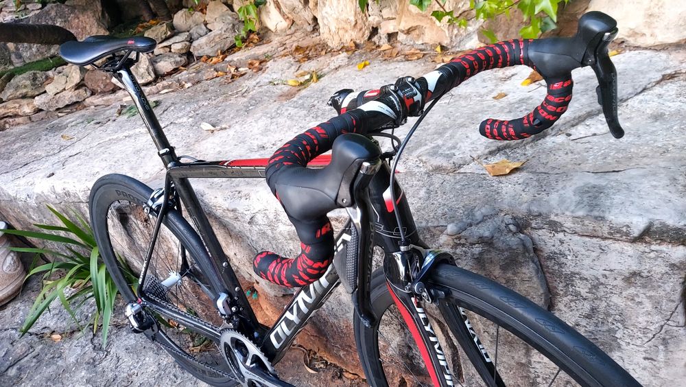 Olympia Carbono | Shimano Dura.ace Di2 T54 

Trek Madone  | Shi