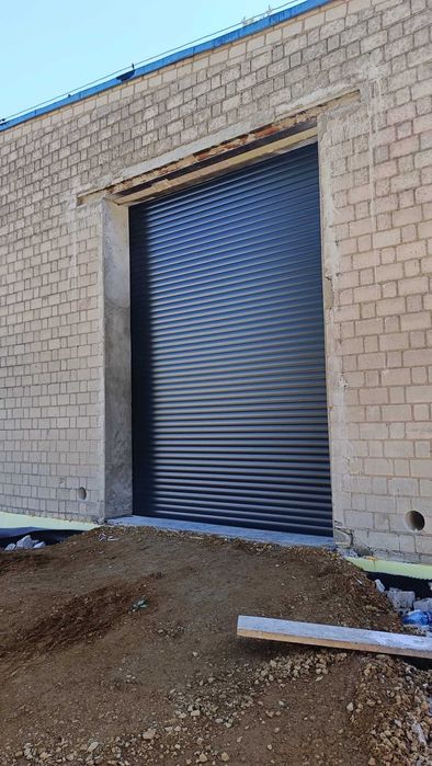 Brama rolowana garażowa