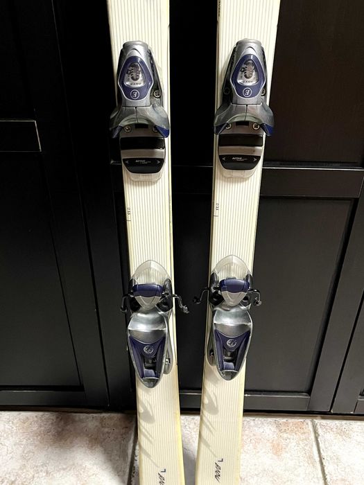 Narty Dynastar Nova L 146cm z kijkami Leki