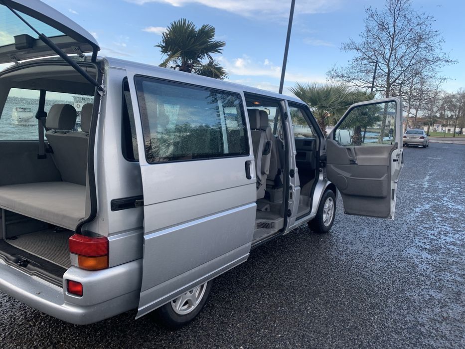 VW T4  Transporter CARAVELLE 2.5 TDI  estimado