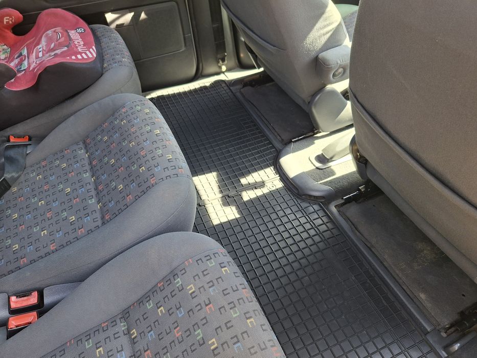 VW Sharan 1.9 tdi 130 cv de 2003 — photo 5