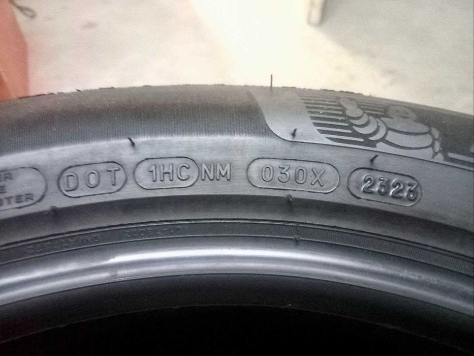 235/50R19 Літня шина Michelin Primacy 4  103V
