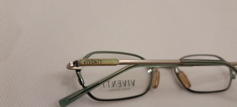 Nowe okulary oprawa Viventy zawiasy flex