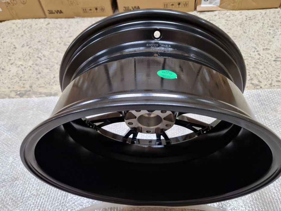 Диски Ауди одноширокие Audi R18-19 5-112.