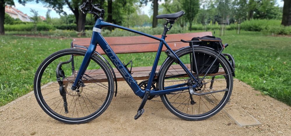 Trek Fx+2 elektryk - bardzo lekki. Nowy 13 tys.