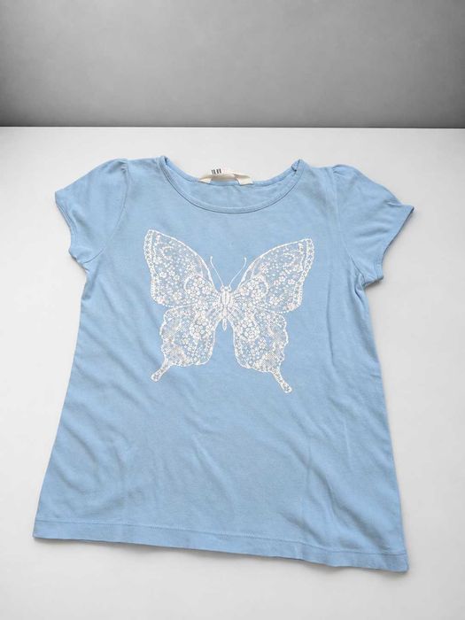 H. Śliczna błękitna podkoszuleczka H&M z pięknym motylkiem