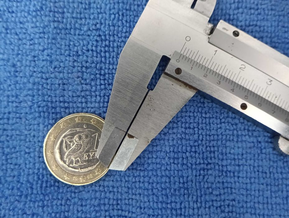 Moeda 1 Euro Grécia 2002 com Defeitos Cunhagem