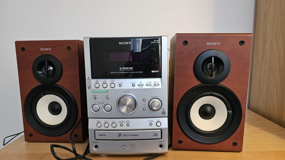 Uzywana wieża sony CD + kasety