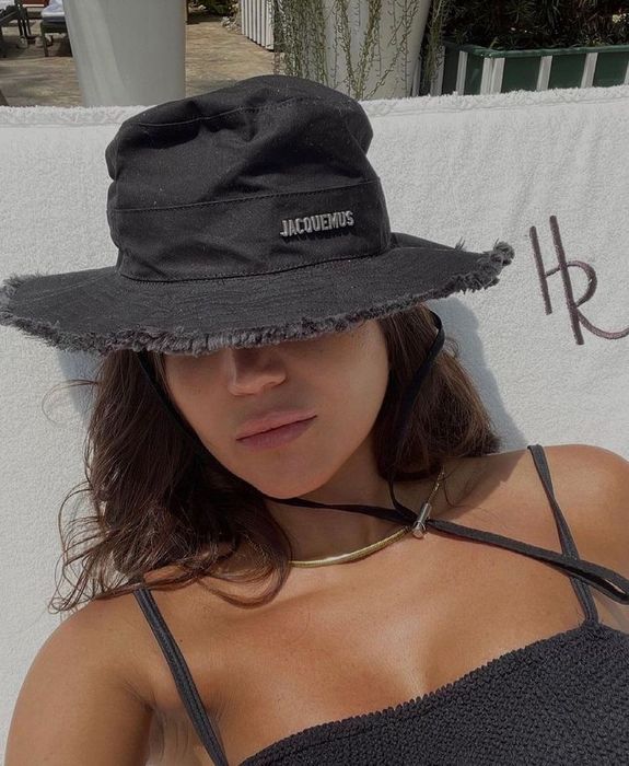 Панама Jacquemus