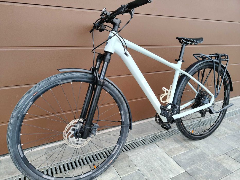 Rower trekkingowy Cube Acid 28"/Sram/RockShox