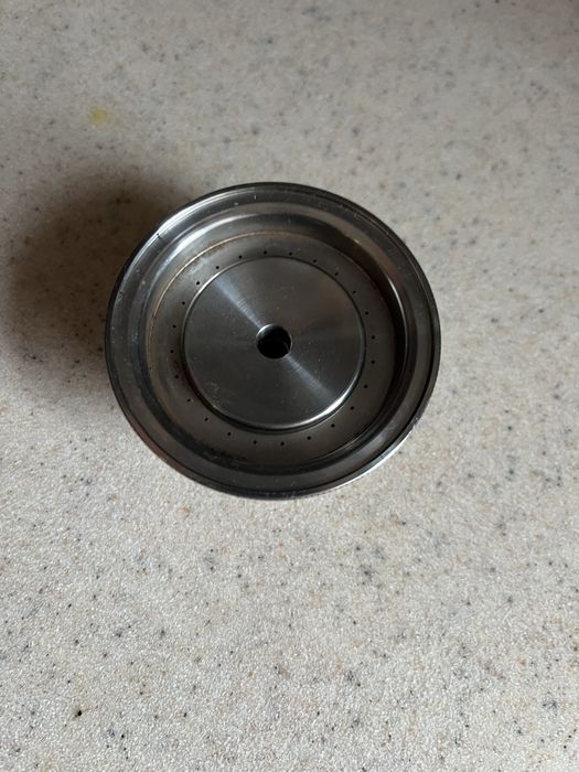 Продам на капсульную кофемашину многоразовые силиконовые крышки 7шт.